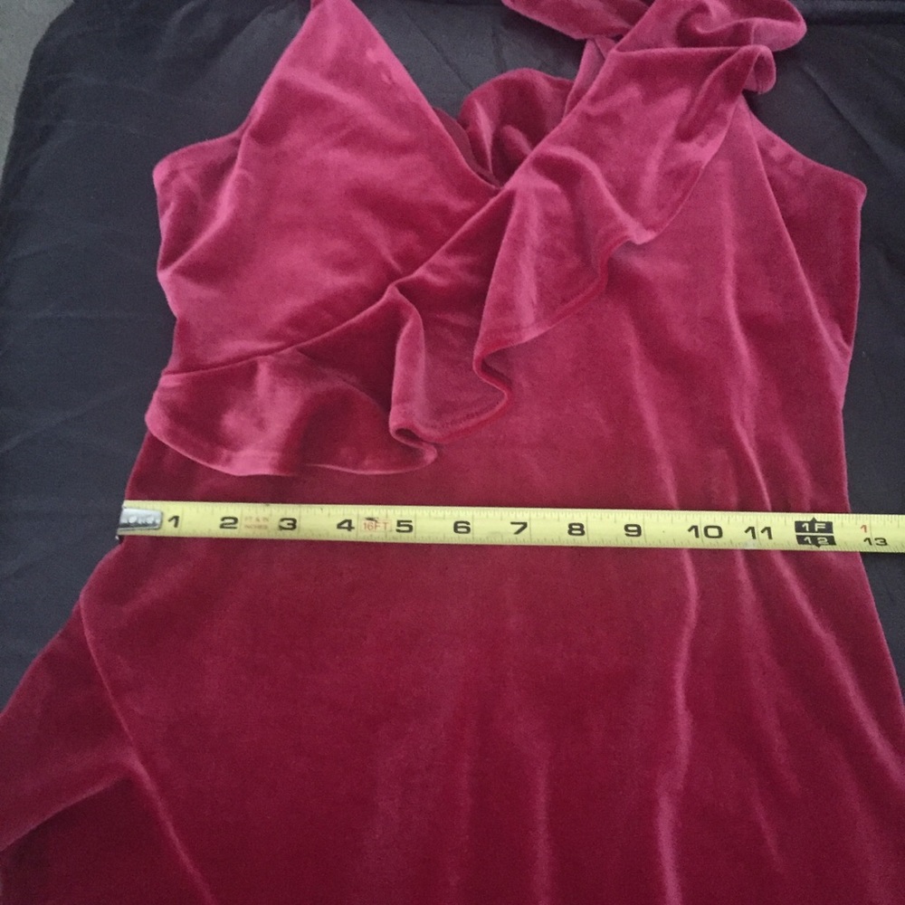 ❤️NWT Red Velvet Ruffle One Shoulder Dress XS - Picture 7 of 7